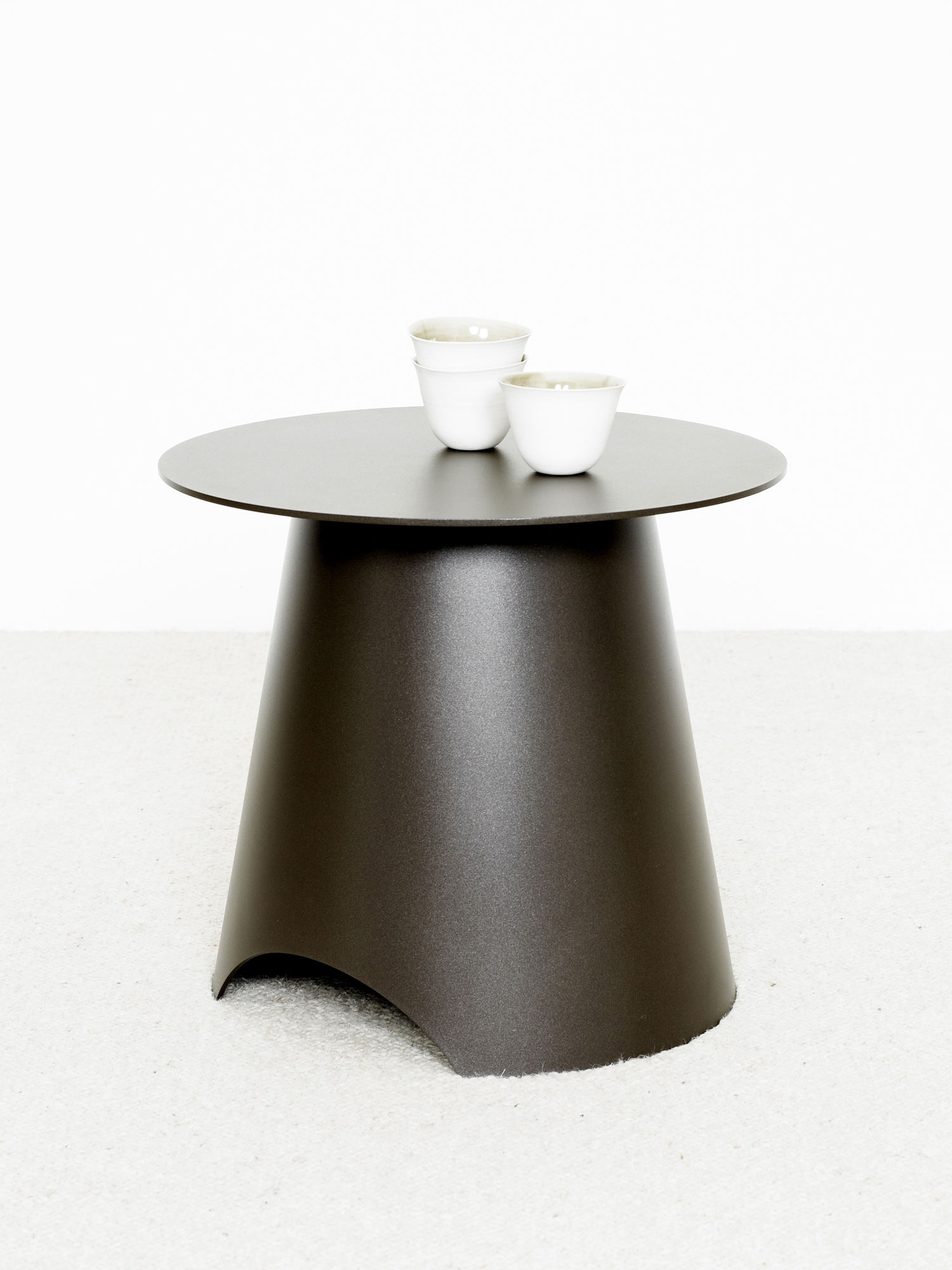 MAX Side Table