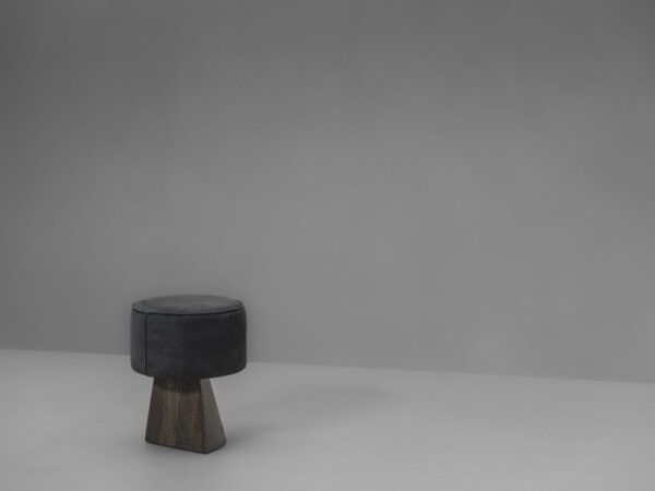 GOT Stool - Image 2