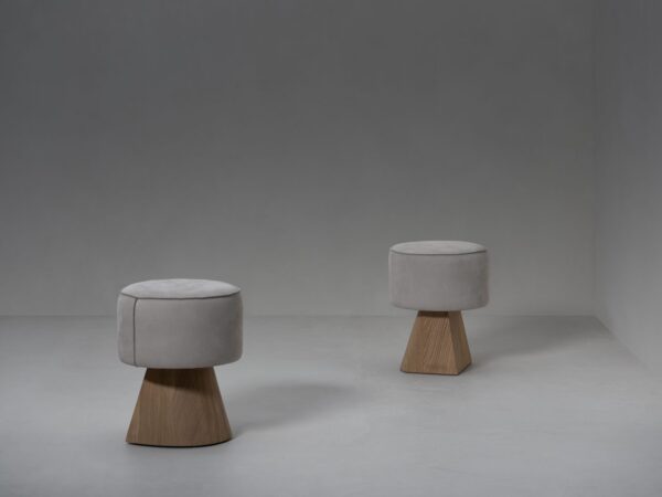 GOT Stool - Image 3