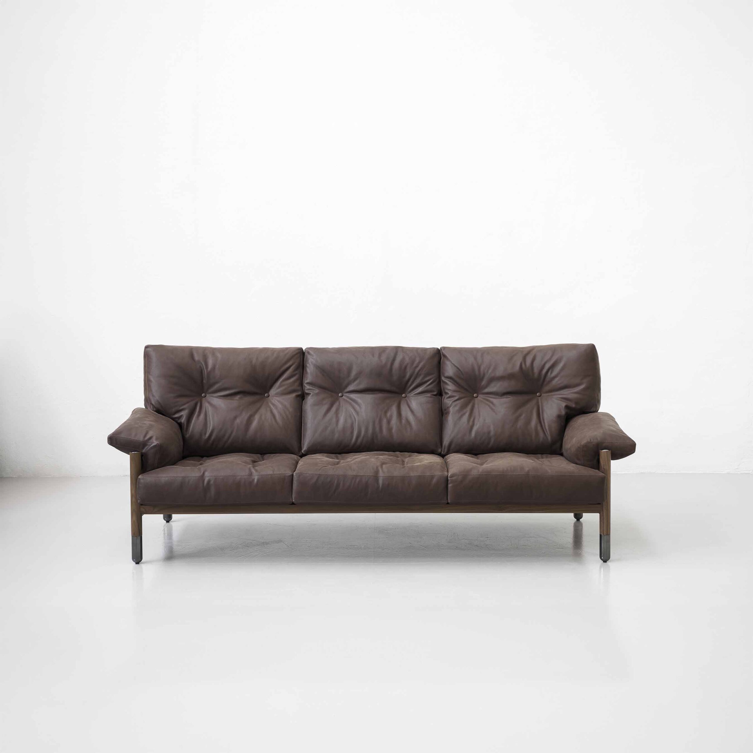 Sella Sofa