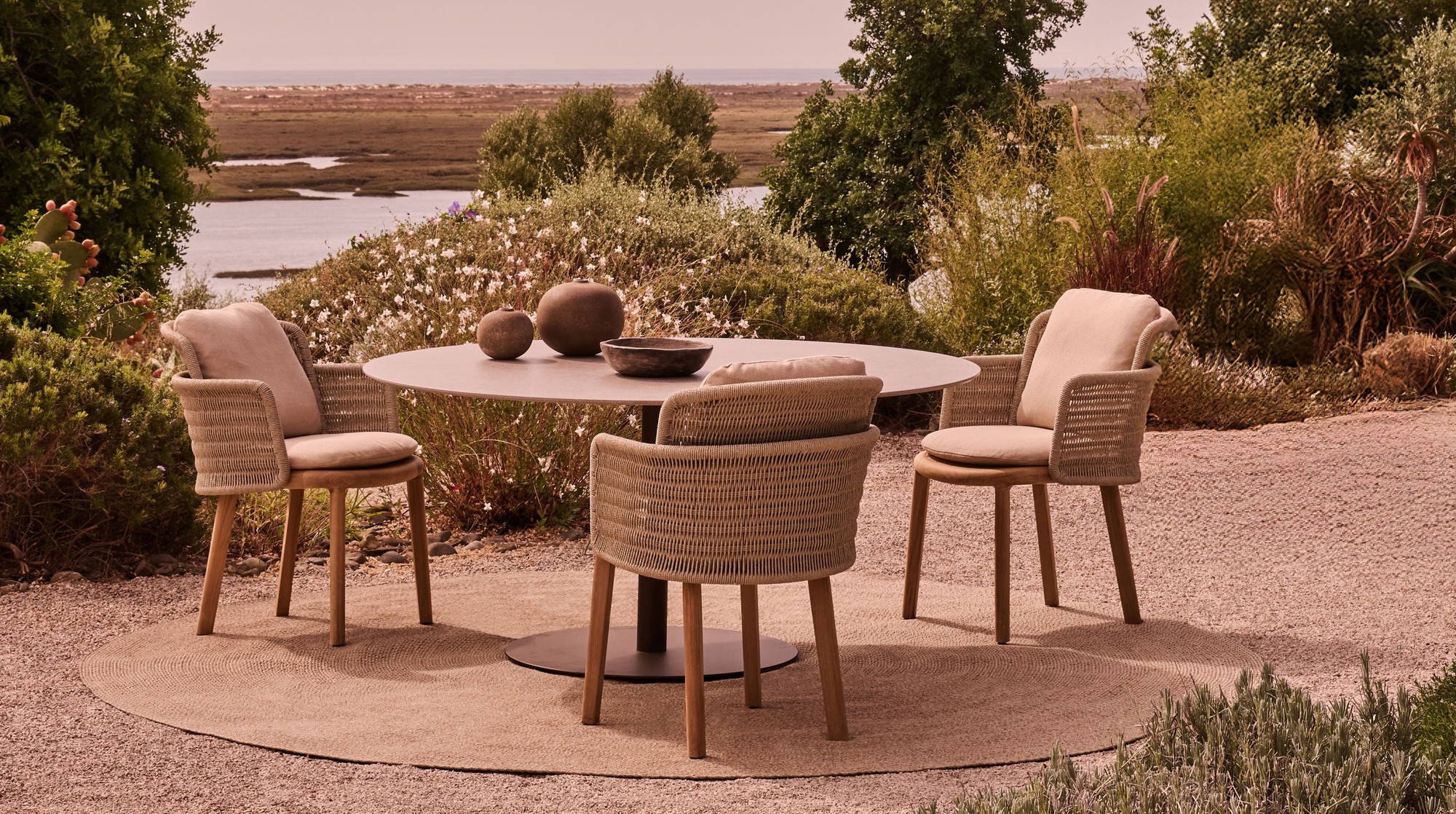 T-Table Dining Table