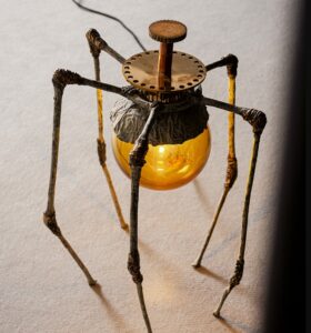 Ragno Floor Lamp