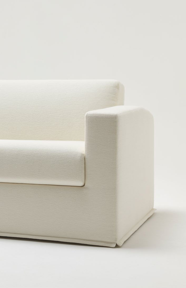 REV Lounge Chair