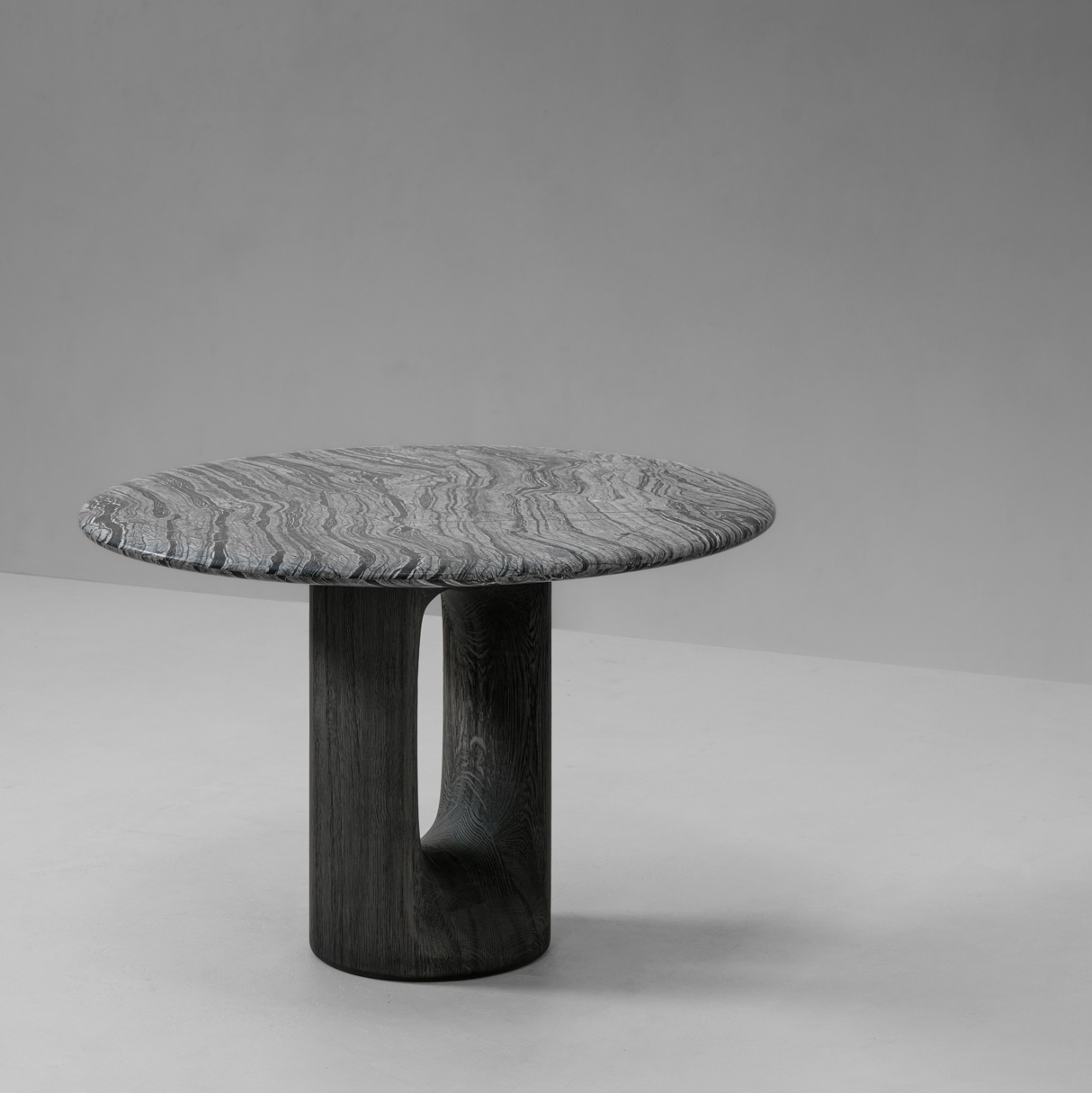 PANTINE Dining Table Round